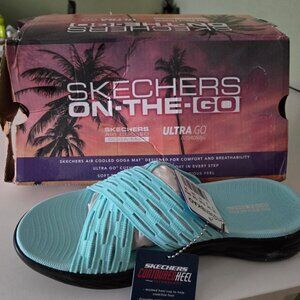 BRAND NEW SJKECHERS SANDALS